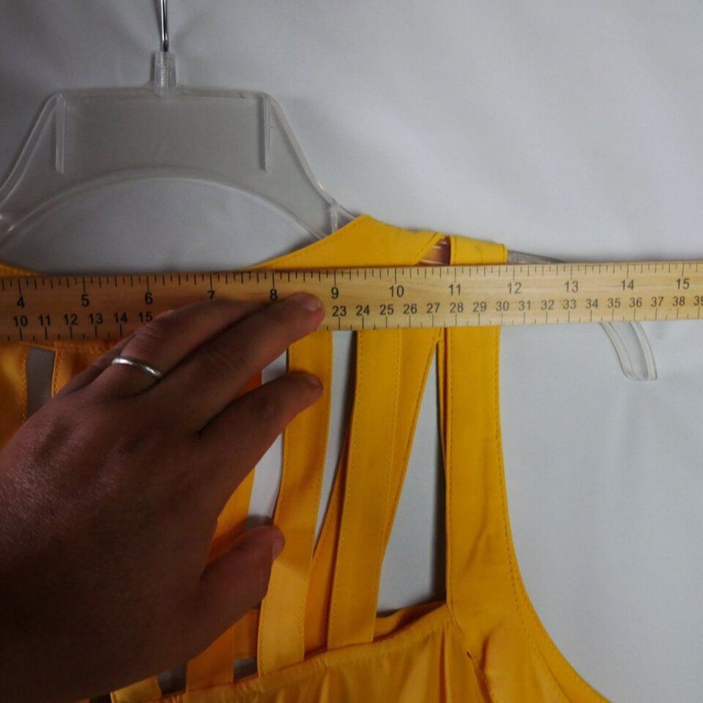 AUW Womens Size XL Canary Yellow Cut Out Top Rounded Sleveless Blouse RE… - Picture 11 of 14